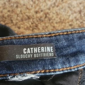 Kut from the Kloth cropped boyfriend jeans